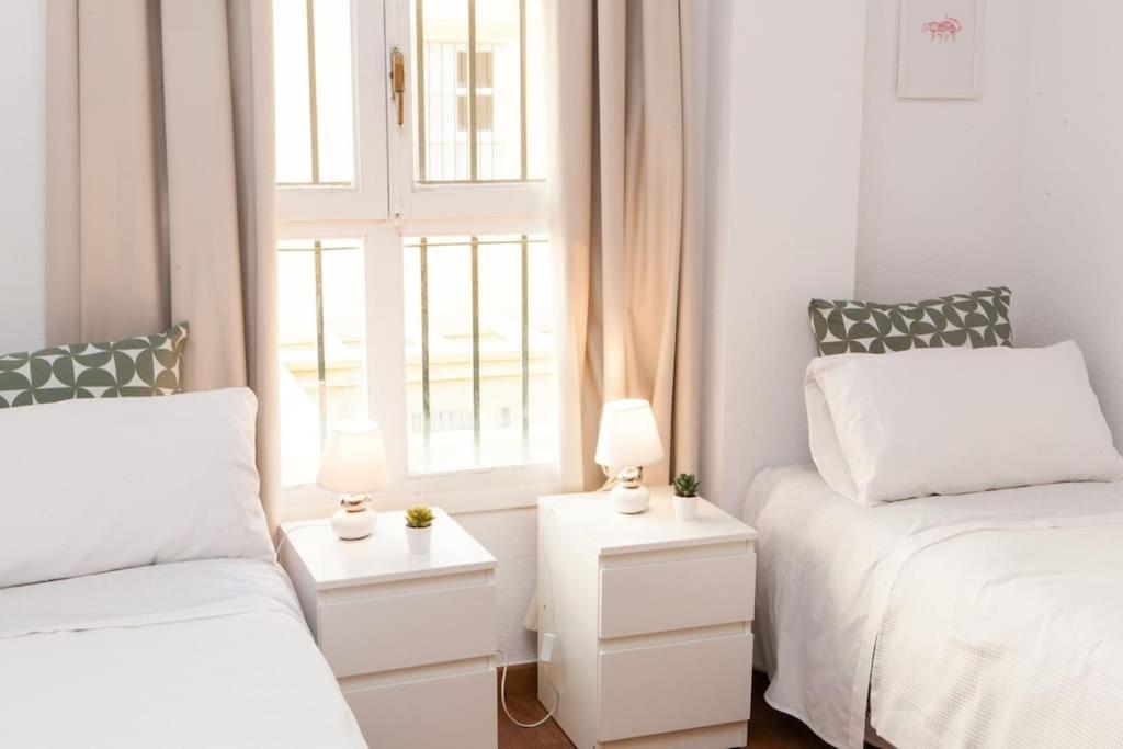 Apartmán Zona 1 Santa Cruz Parking Privado Sevilla Exteriér fotografie